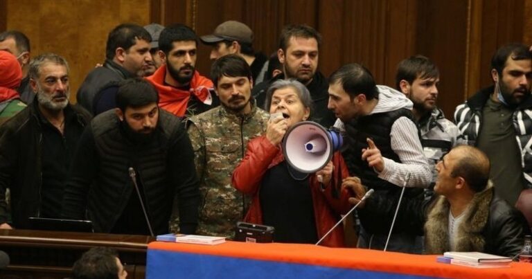 Ermənistan müxalifəti razılaşmanın şərtlərini pozmaq istəyir