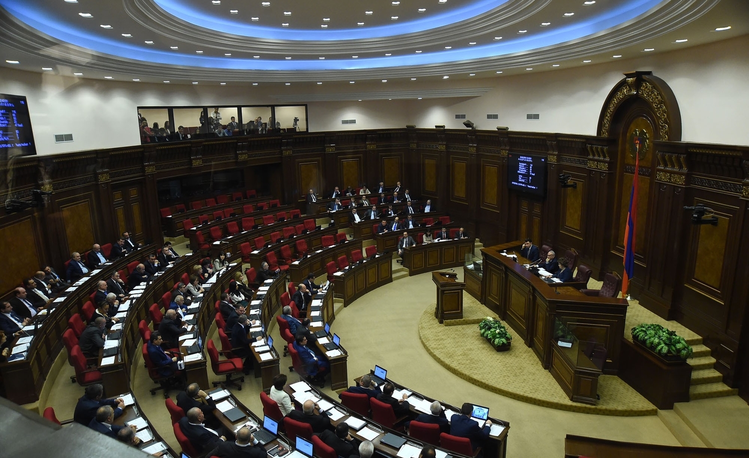 Paşinyanın istefası üçün tələb olunan iclas baş tutmadı