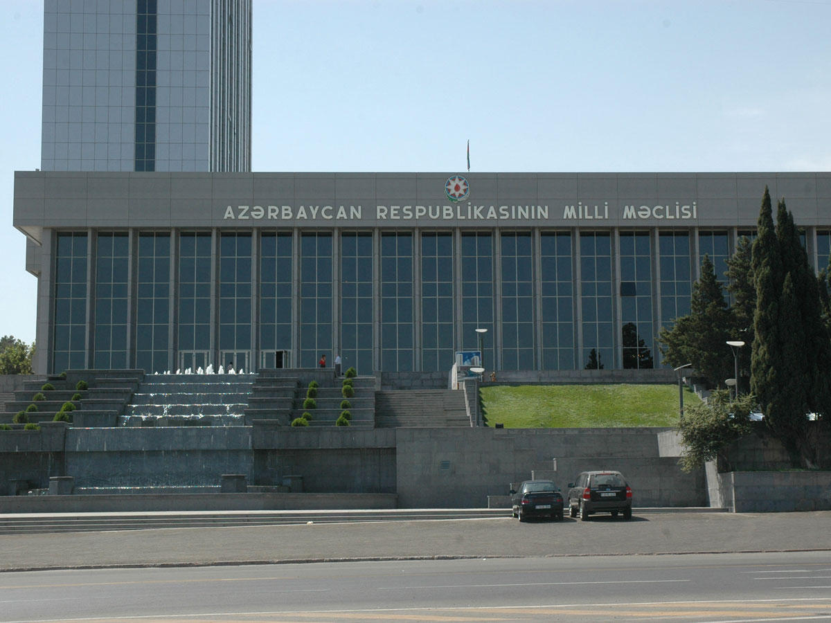 Milli Məclis prezident və xalqa müraciət edəcək Milli Məclis prezident və xalqa müraciət edəcək