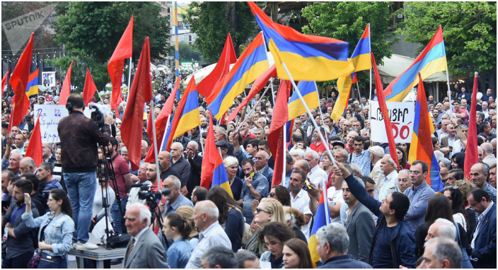 Ermənistanda müxalifətin aksiyası başlayıb