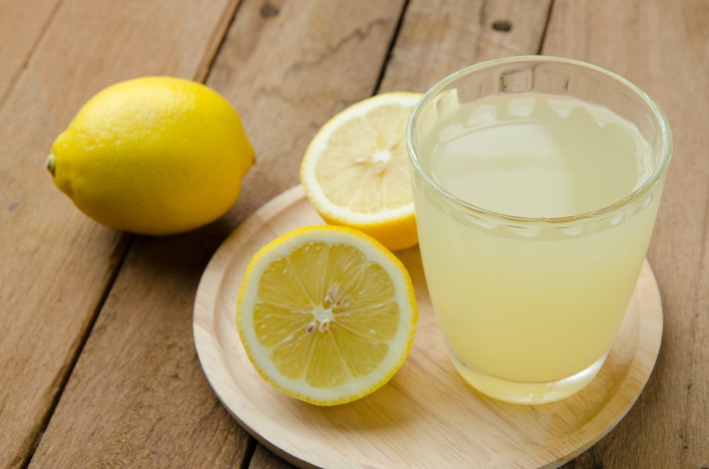 Amerikalı virusoloq: - İsti su ilə limon koronavirusu öldürür