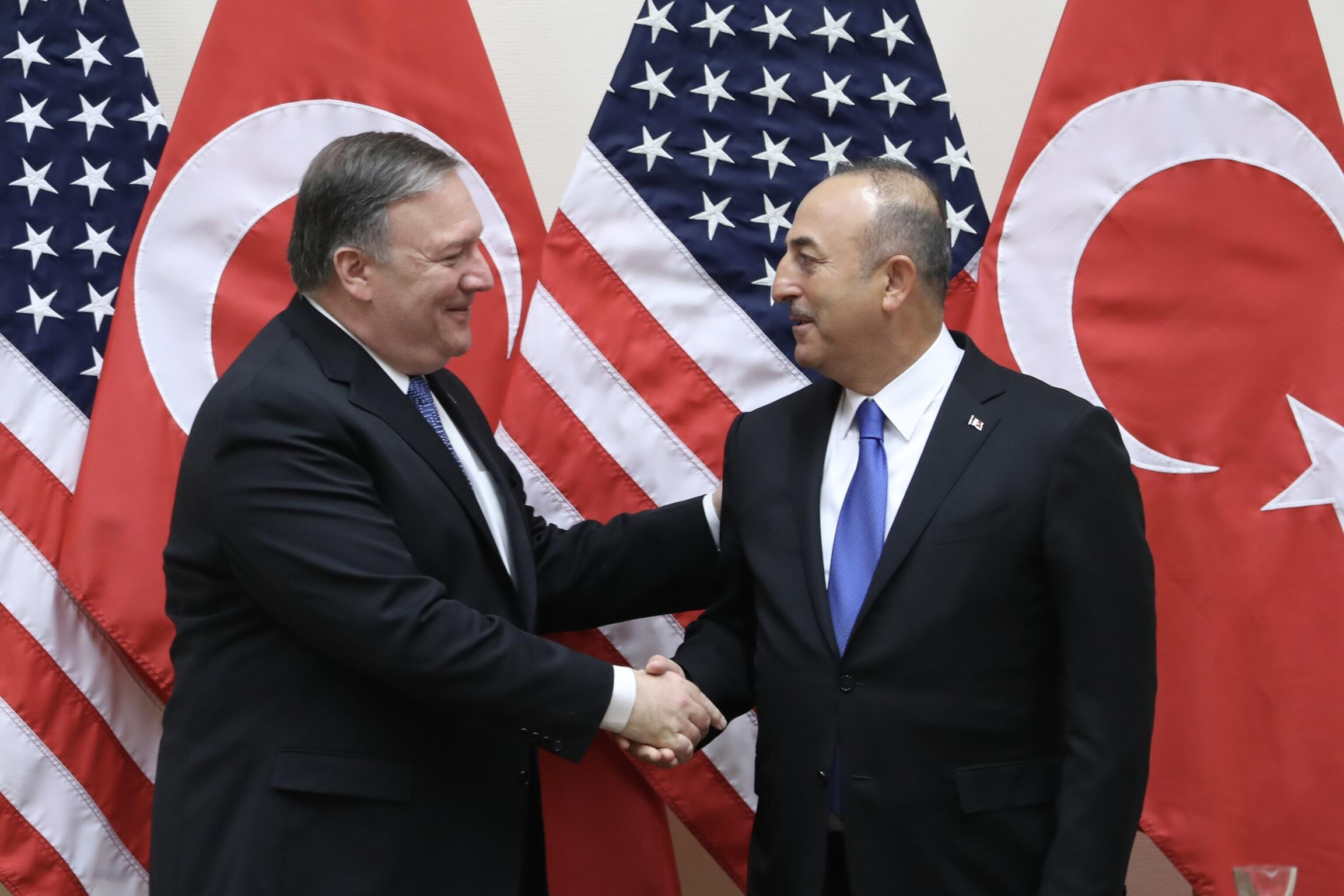 Çavuşoğlu ilə Pompeo arasında telefon danışığı olub