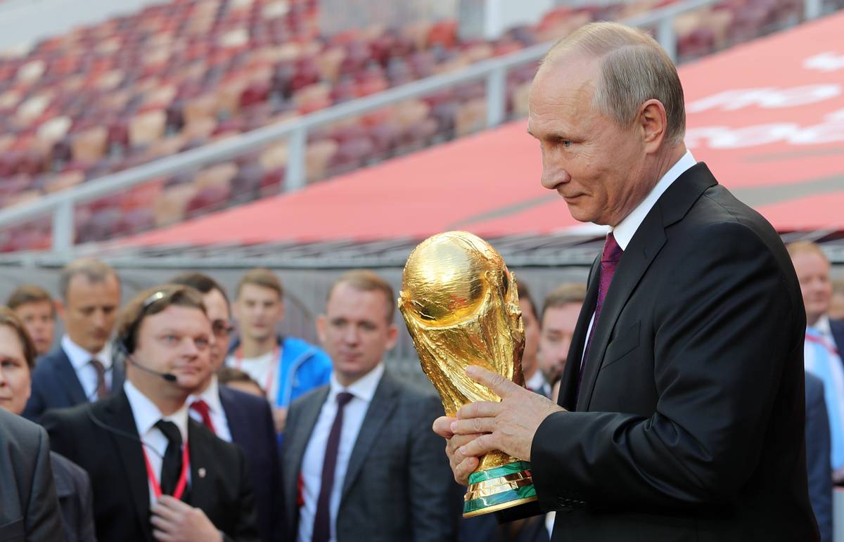 Putinin dünya çempionatı və olimpiadalara qatılmasına qadağa qoyuldu