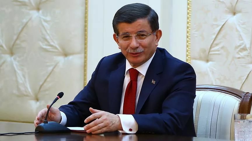 Əhməd Davudoğlu iqtidarı qınadı Əhməd Davudoğlu iqtidarı qınadı
