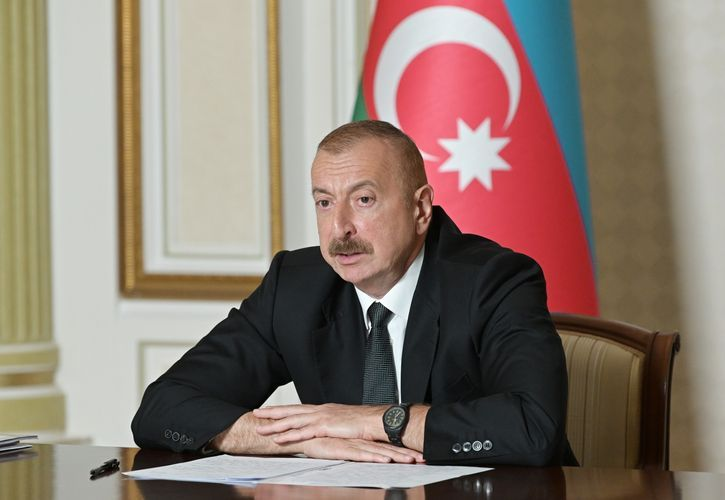 Qubadlı uğrunda döyüşən hərbçilər təltif edildi