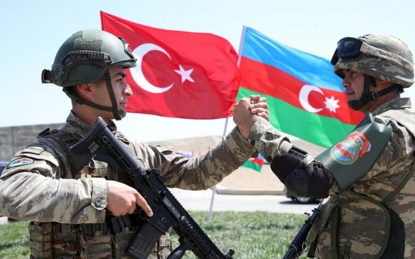 Monitorinq Mərkəzində xidmət edəcək Türk heyət Azərbaycana gəldi