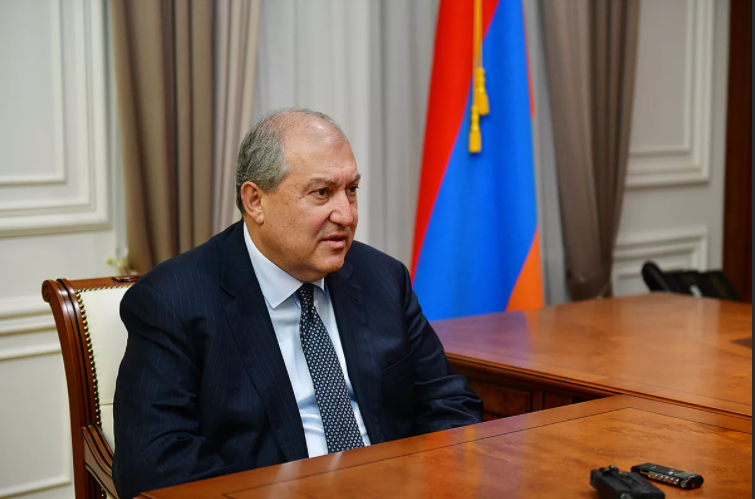 Ermənistan prezidenti Covid-19-a yoluxdu