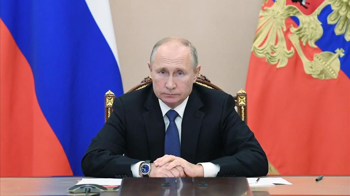 Putin Təhlükəsizlik Şurasını topladı - Qarabağdan danışıldı