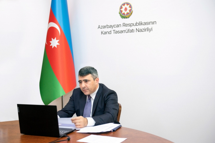 İnam Kərimov müşavirə keçirdi İnam Kərimov müşavirə keçirdi