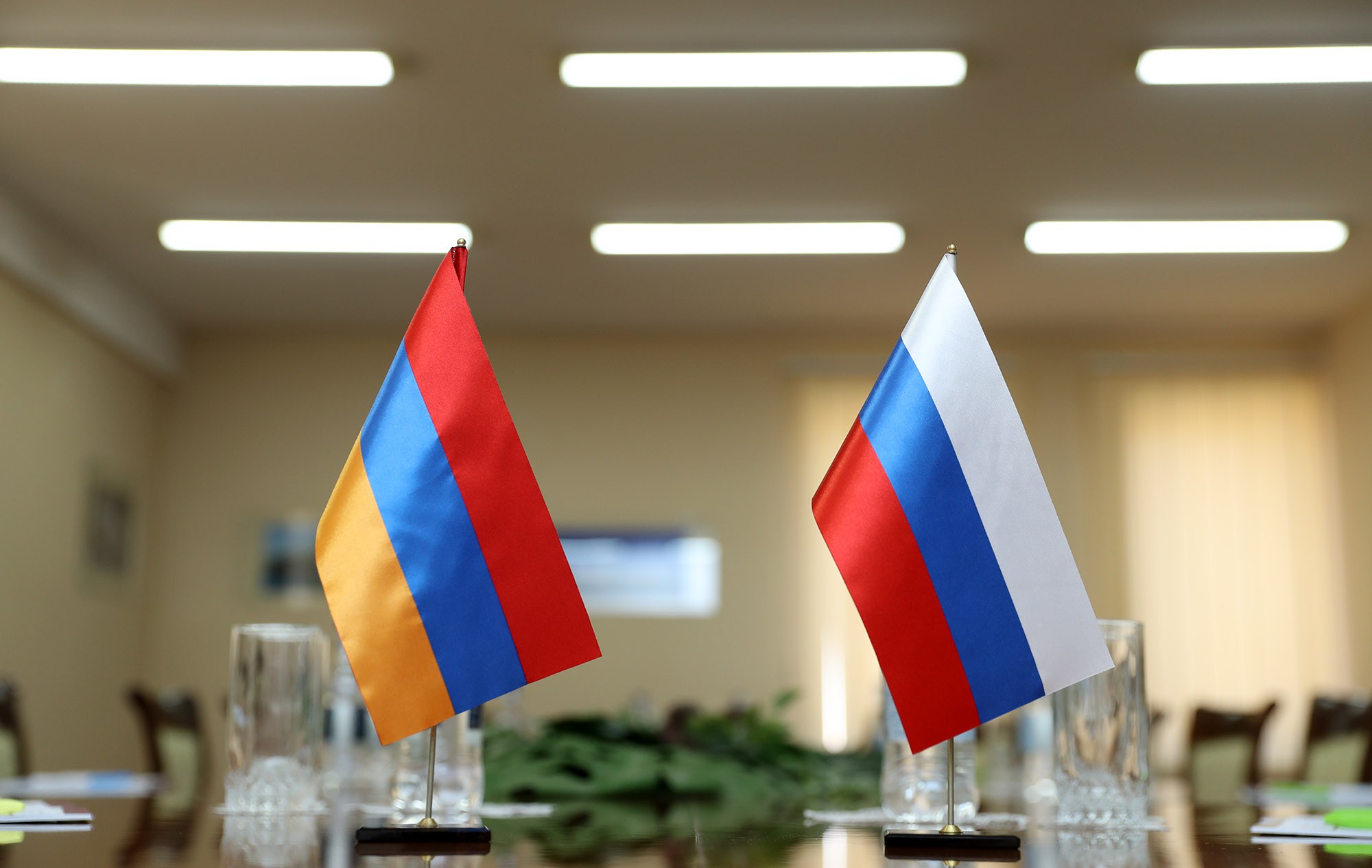 Ermənistan-Rusiya ittifaqı mümkündürmü? – Lavrovun cavabı və politoloqdan ŞƏRH