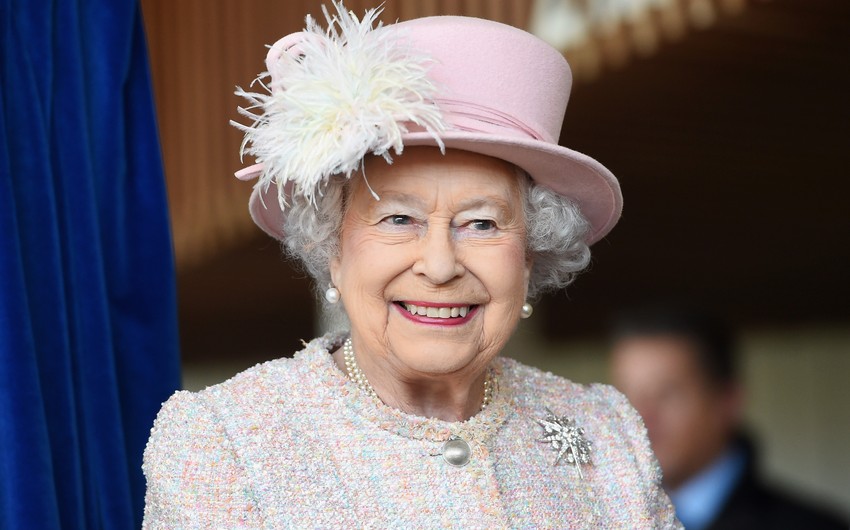 Kraliça II Elizabetin gizlətdiyi sərvəti – İngiltərə mediasında şok idda 