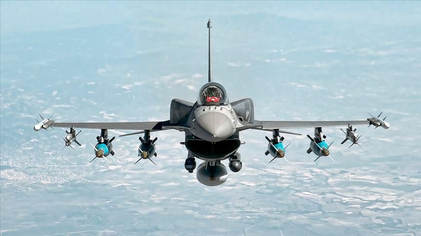 Türk F-16-ları Ermənistanla sərhəddə hədəfi vurdu - VİDEO