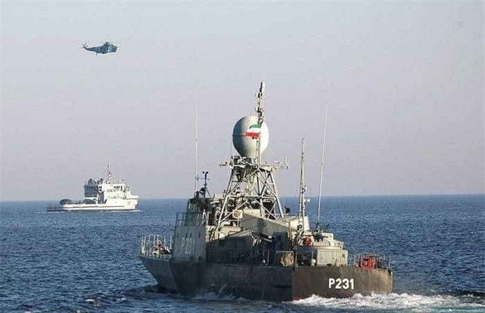 İran Rusiya ilə hərbi təlimlərə başladı