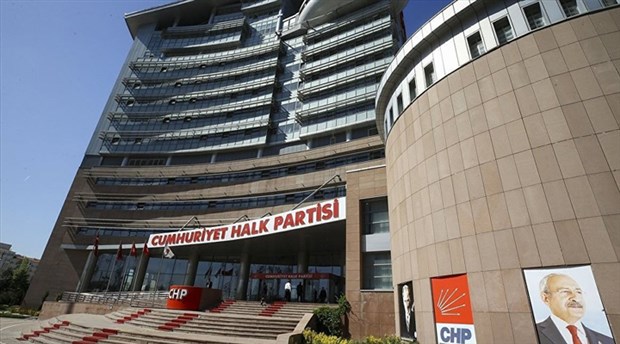 CHP-li millət vəkili partiyadan istefa verdi