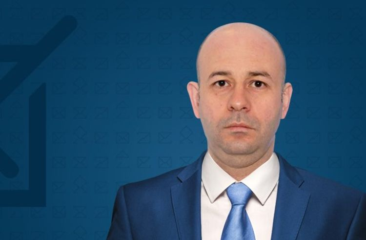 “Azərpoçt”un direktoru vəzifədən getdi, yeni təyinat var