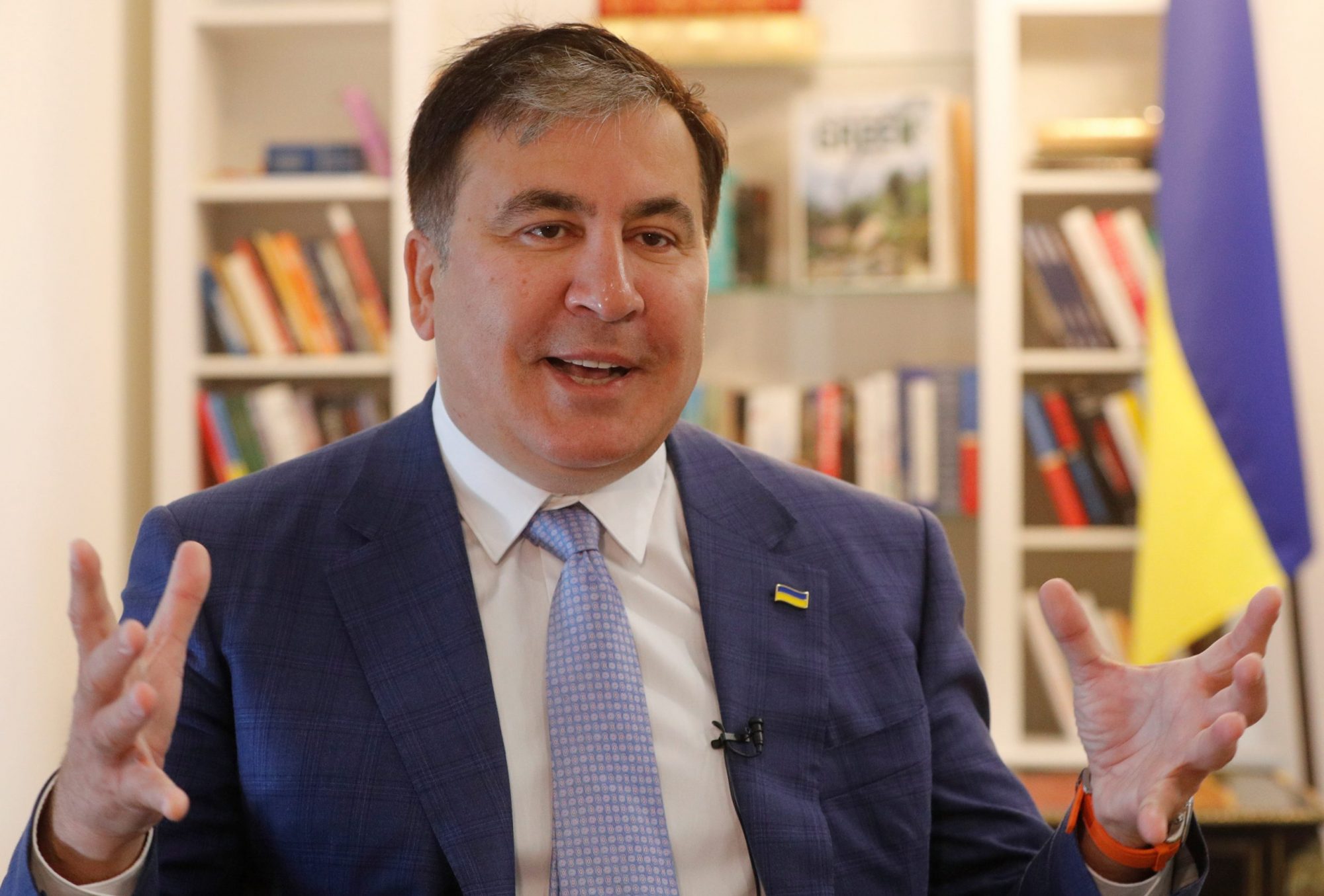Gürcüstanda Saakaşvilinin ofisinə hücum edildi - VİDEO