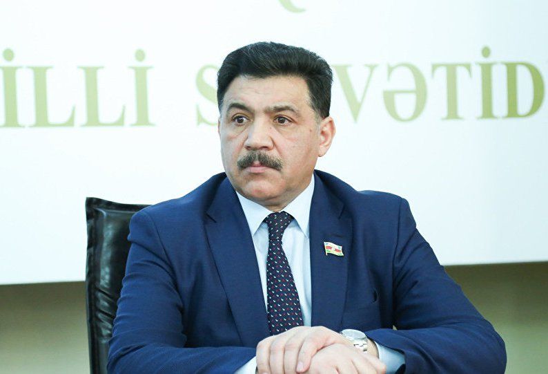 15 YAP-çı qurultay öncəsi peyvənd olunub 