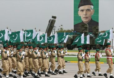 Pakistanda hərbi parad...