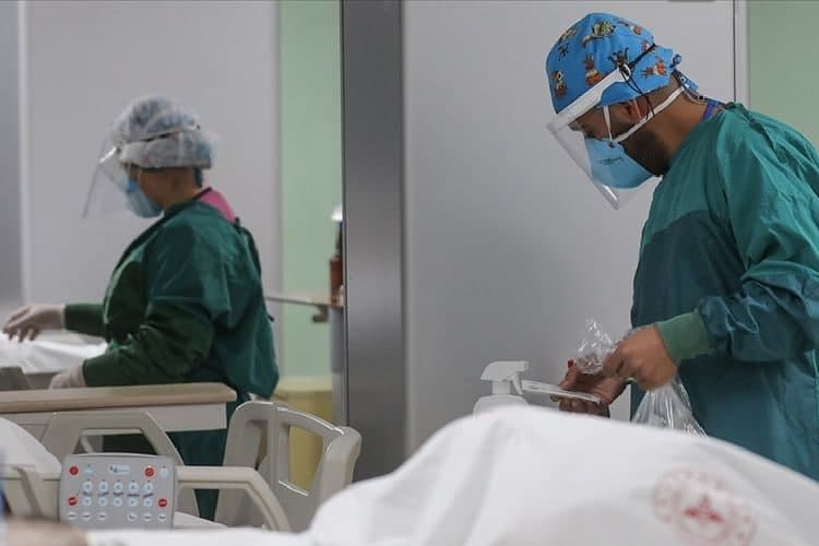 Türkiyədə koronavirusdan daha 153 nəfər öldü - FOTO