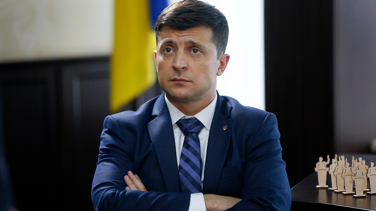 Zelinskidən keçmiş Ukrayna rəsmilərinə sanksiya