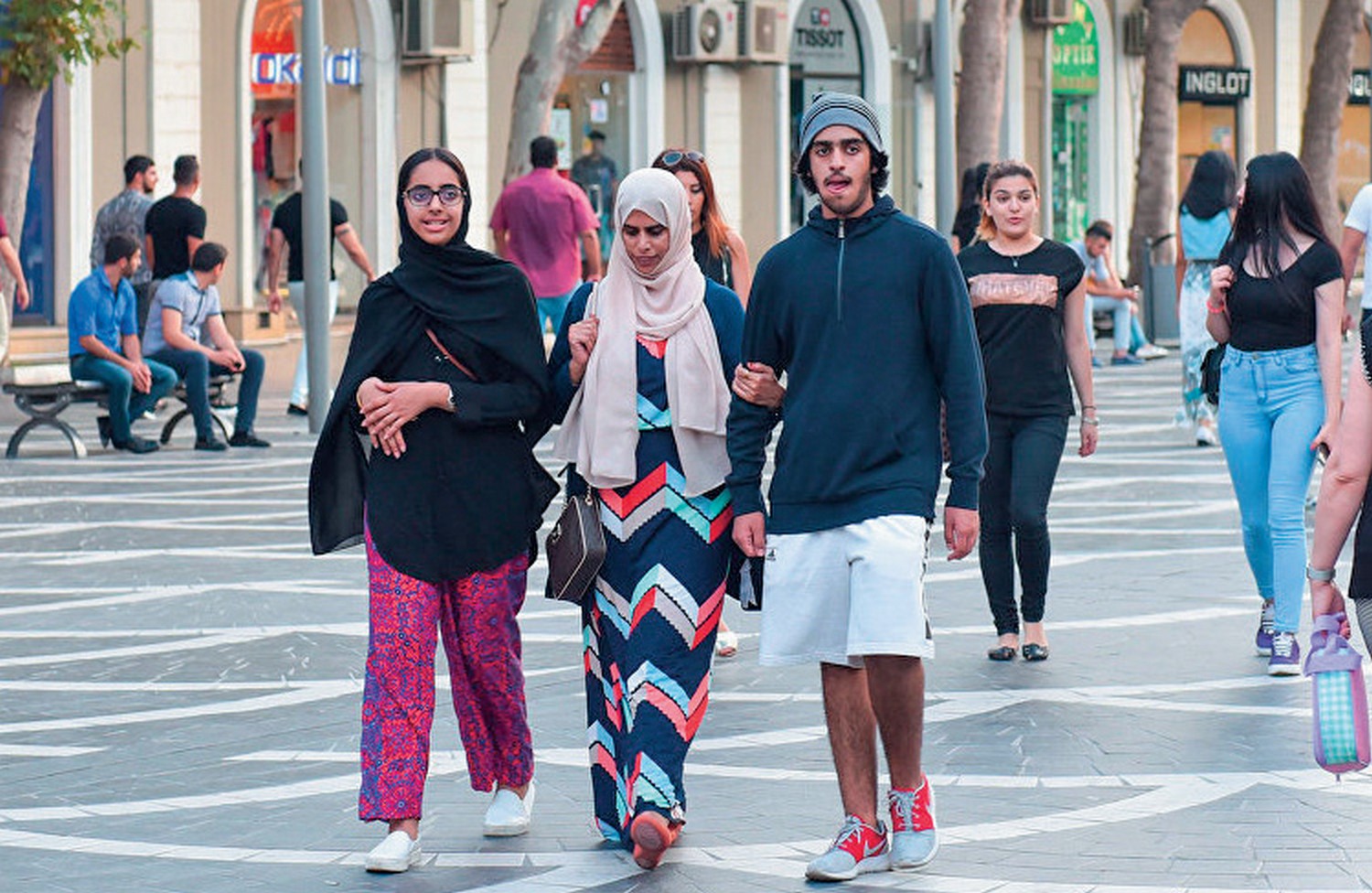 Bakıda turist iki manata dönər yeyə bilər – Azər Qəribdən YENİ TƏKLİF