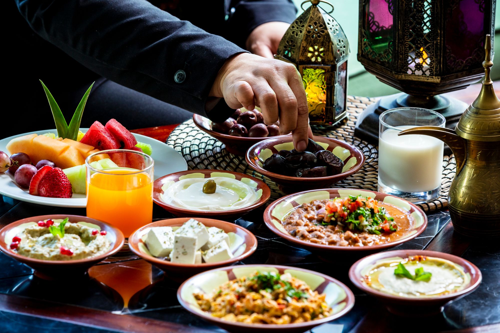 Ramazanın 4-cü gününün duası: İmsak və iftar vaxtı - FOTO