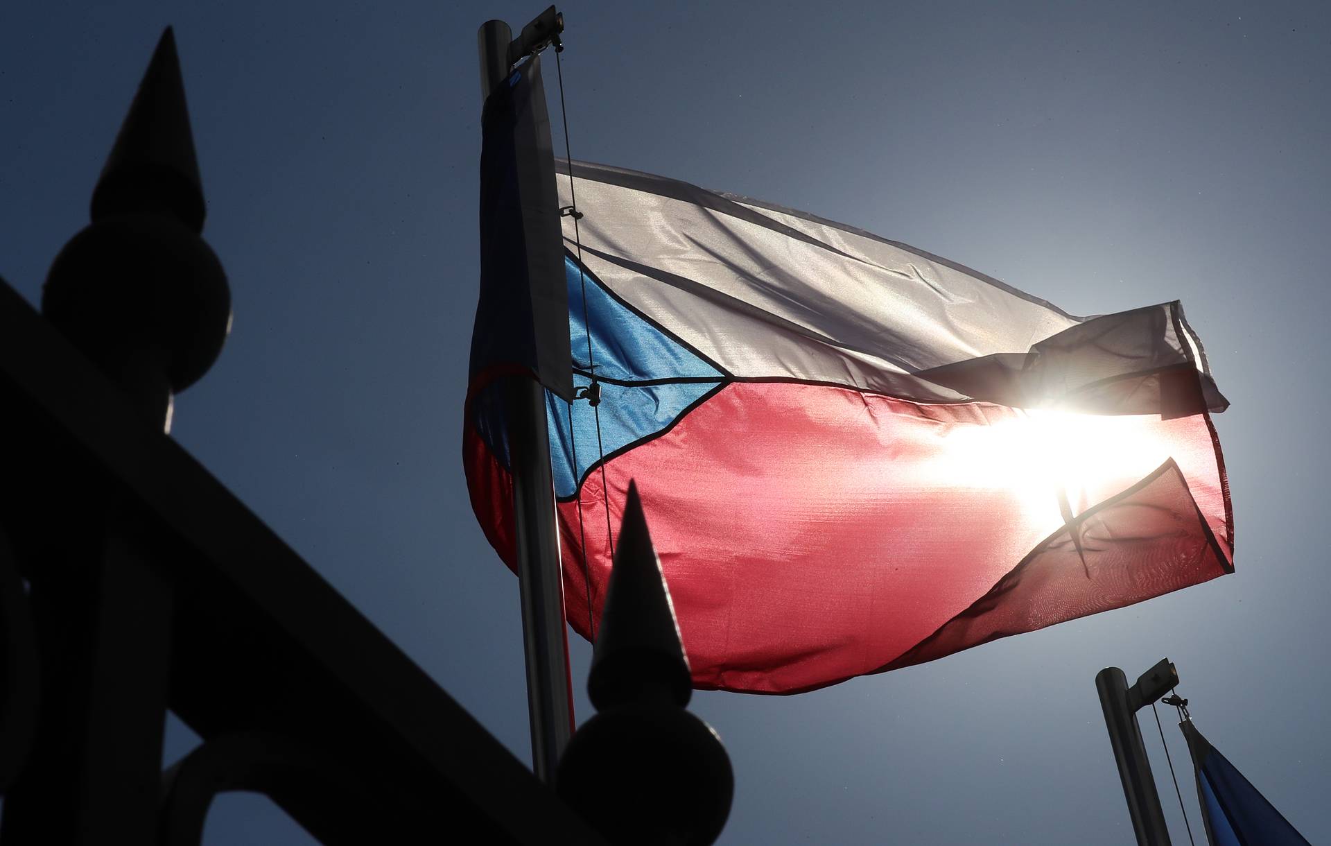 Ukraynadan sonra Çexiya 18 rus diplomatını ölkədən qovdu
