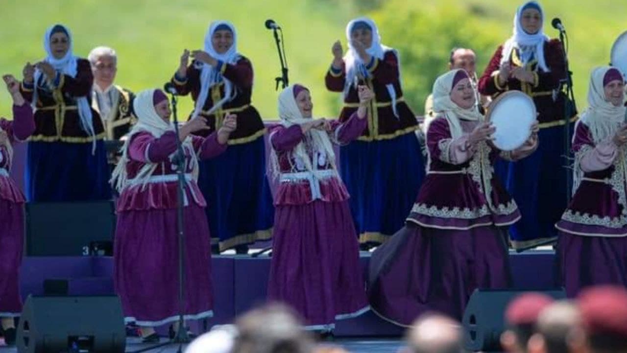 Xarıbülbül festivalında tolerantlıq GÖSTƏRİCİSİ - “Burada ermənilərə göndəriş var” - VİDEO 