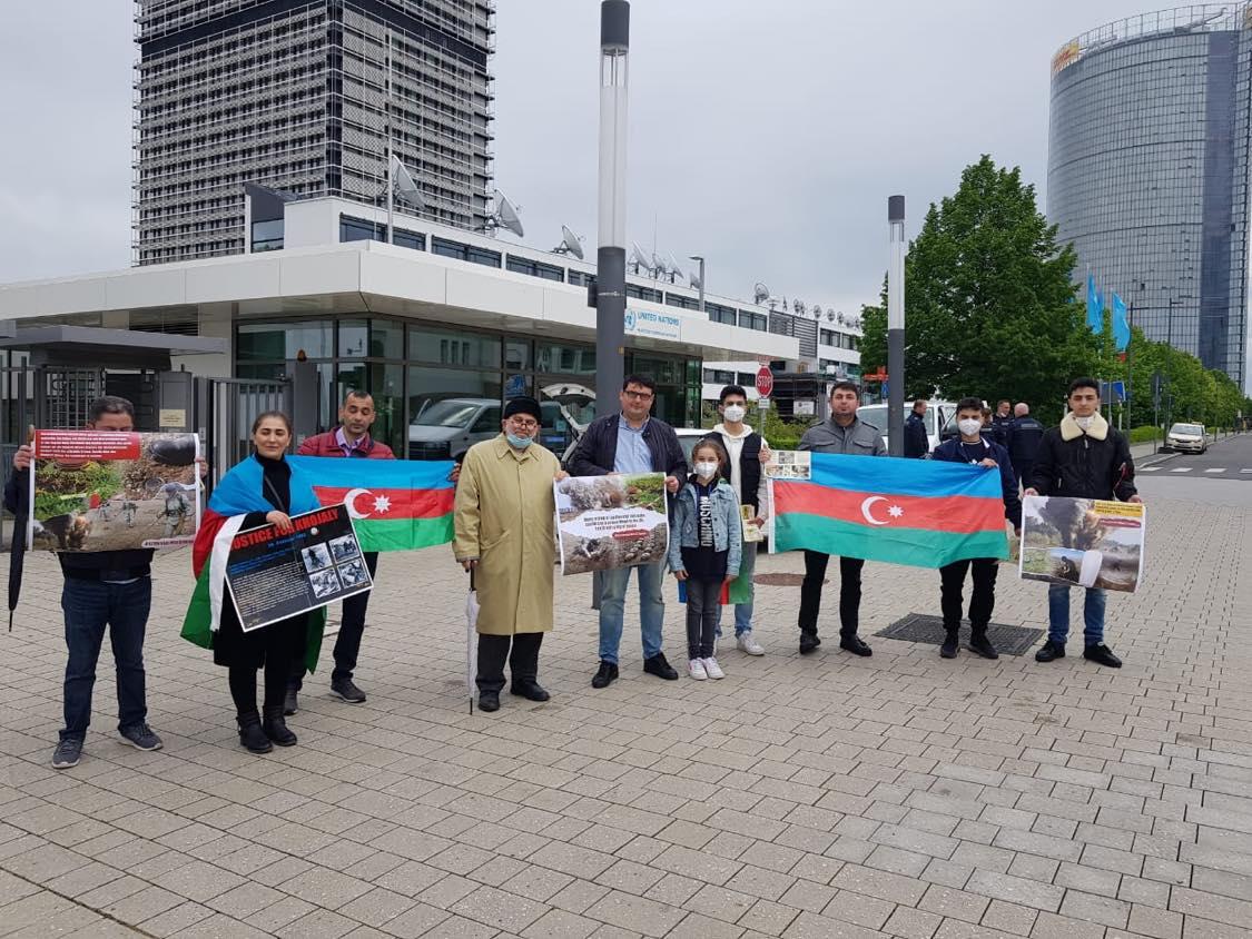 Almaniyada azərbaycanlıların BMT qərargahı önündə AKSİYASI - FOTO