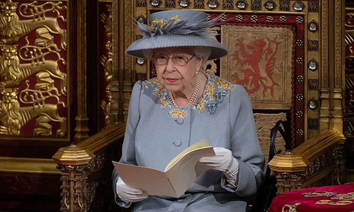 II Elizabetdən İlham Əliyevə təbrik məktubu II Elizabetdən İlham Əliyevə təbrik məktubu