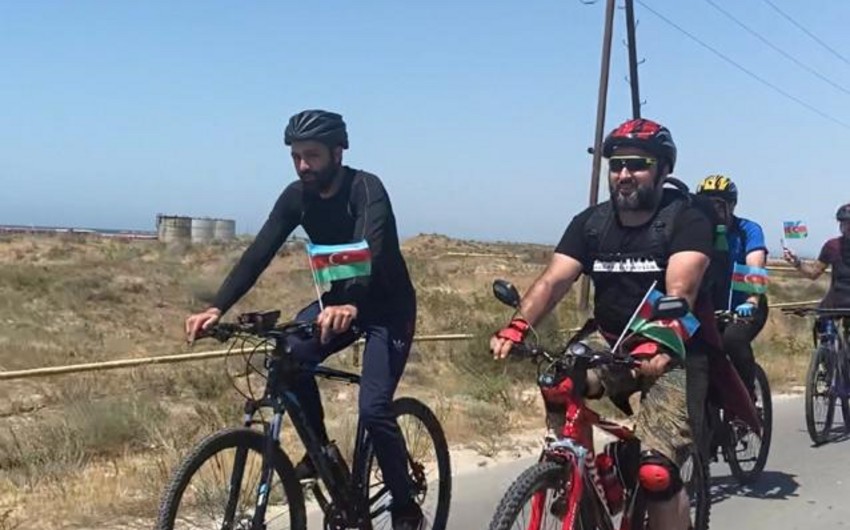 Bakıdan Abşeron milli parkına velosiped yürüşü keçirildi - FOTO