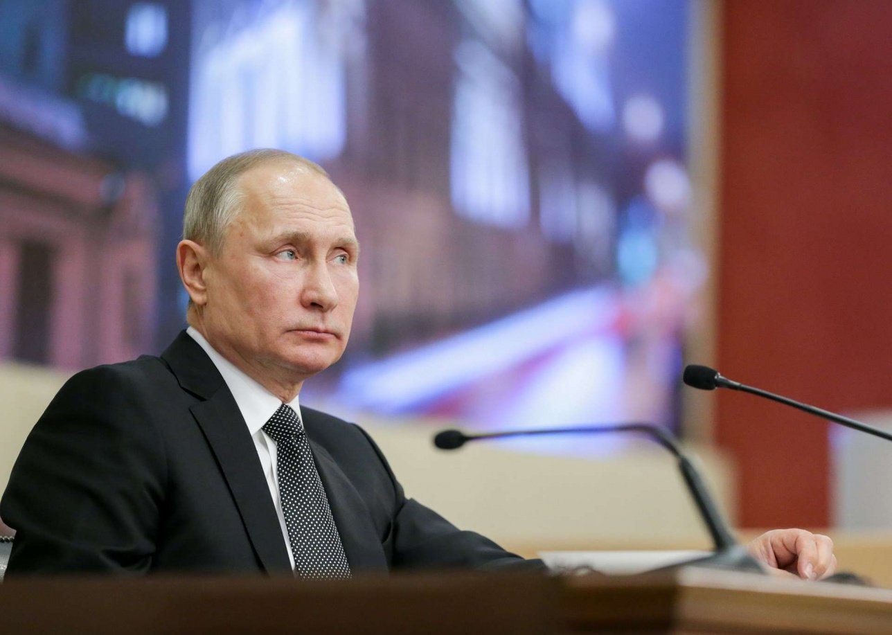 Putin vəfat edən televiziya rəhbərinin ailəsinə başsağlığı verdi