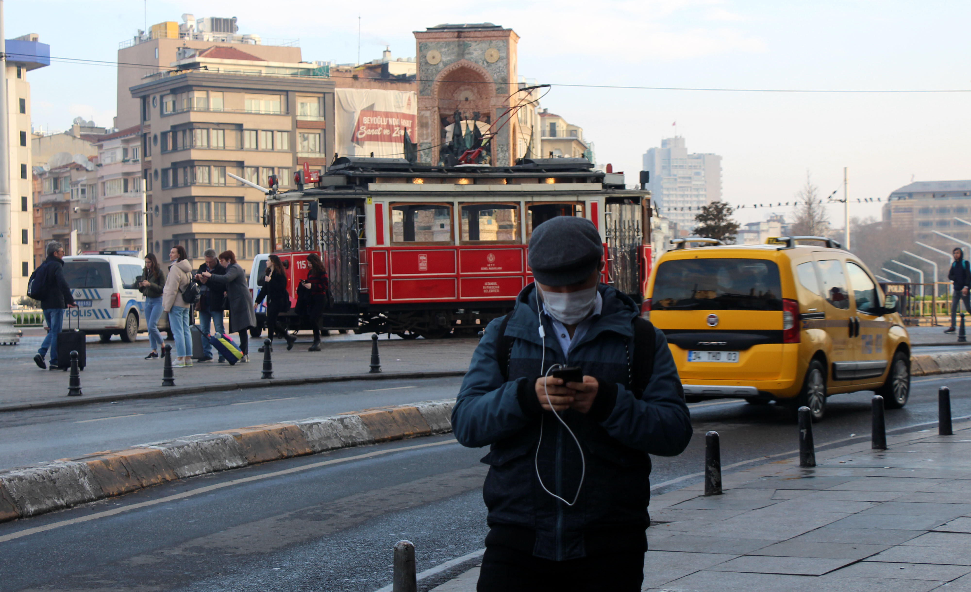 Türkiyədə son sutkada ölənlərin sayı açıqlandı