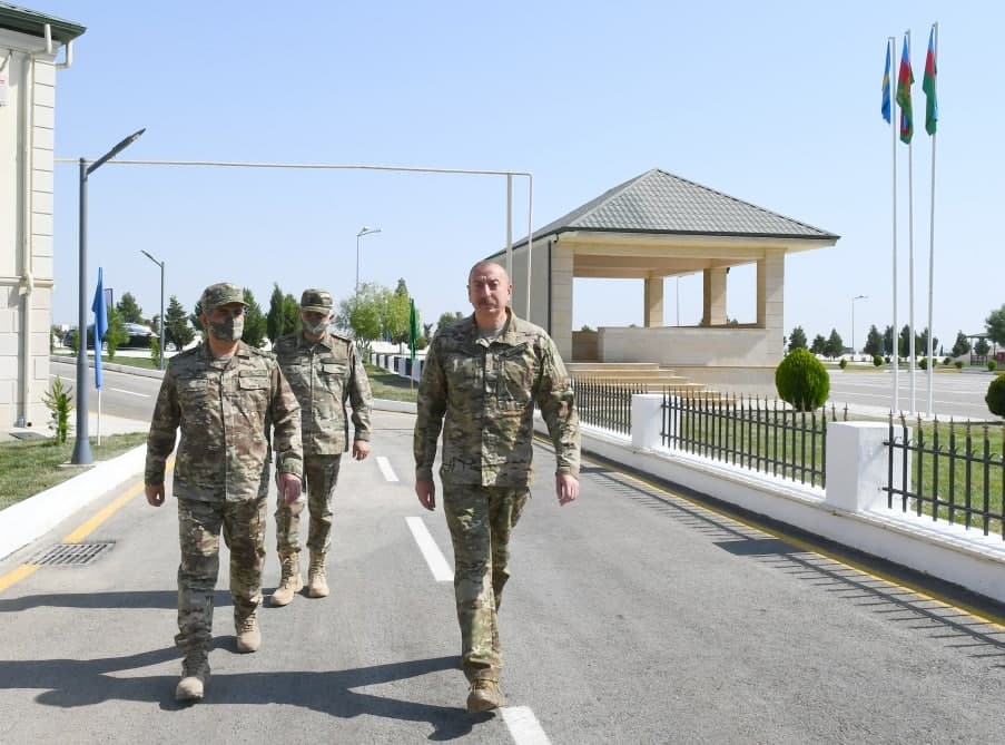 Prezident Hərbi Hava Qüvvələrinin yeni hərbi şəhərciyində oldu - YENİLƏNİB - FOTO