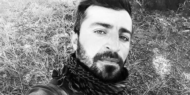 Sevdiyi qızı zəncirləyib zorlayan oğlan GÖRÜN KİM İMİŞ Sevdiyi qızı zəncirləyib zorlayan oğlan GÖRÜN KİM İMİŞ