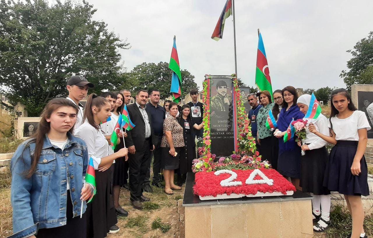 Quba şəhidini BELƏ YAD ETDİ - FOTO