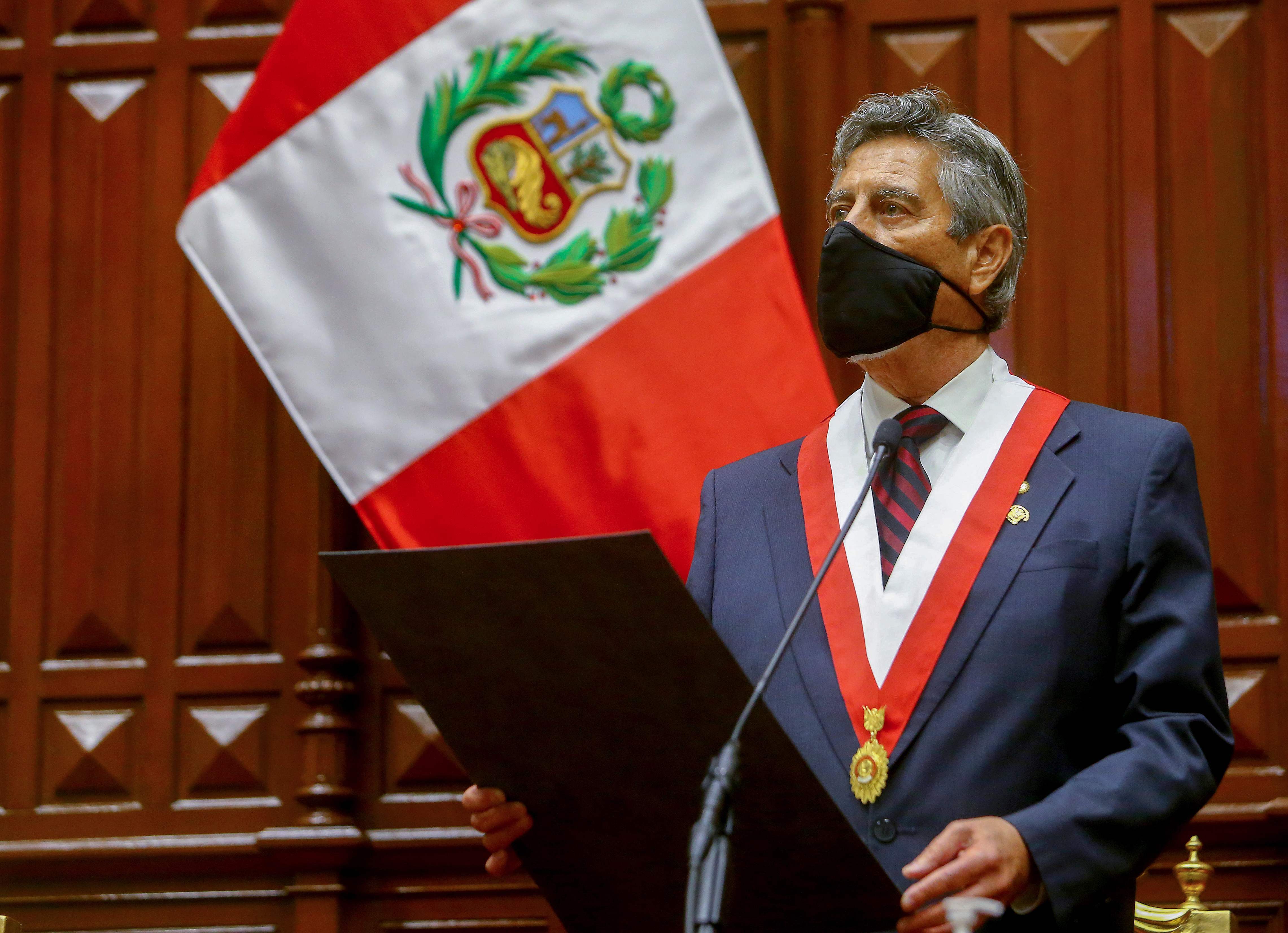 Peru prezidenti Azərbaycan səfirinin etimadnaməsini qəbul etdi