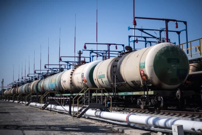 Azərbaycan Rusiyadan Aİ-98 benzininin idxalını artırıb