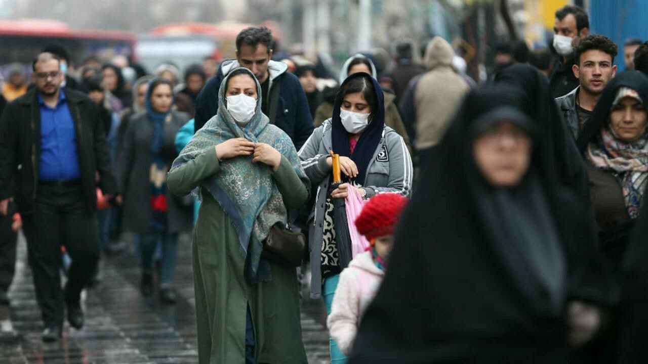 İranda koronavirus xəstələri küçələrdə müalicə olunur