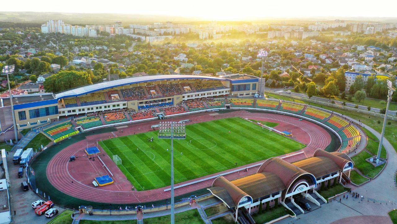 Azərbaycan bayraqları Helsinkidəki stadiona buraxılmadı