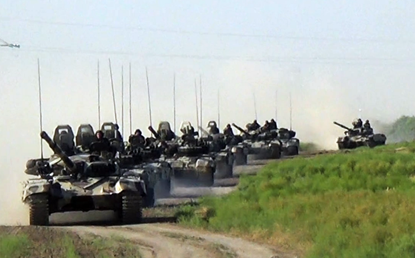 Azərbaycan Ordusunun tankları döyüş hazırlığında - VİDEO