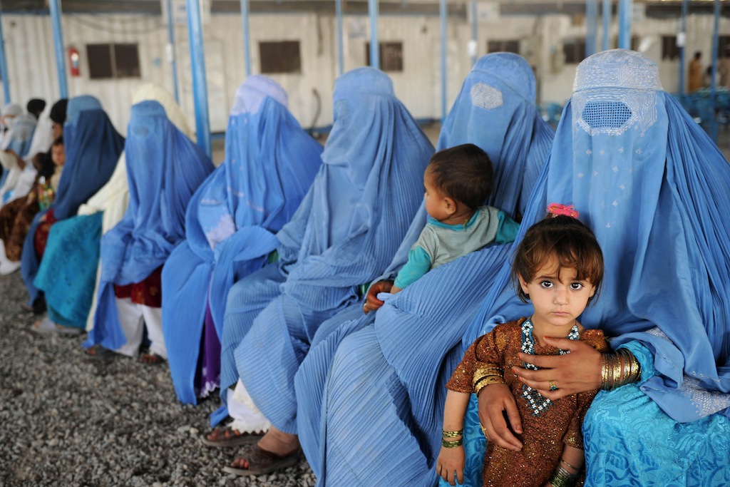 Əfqan qızlarının Taliban qorxusu – ZÜLMƏTƏ ÇƏKİLƏN QADIN AZADLIĞI - FOTO