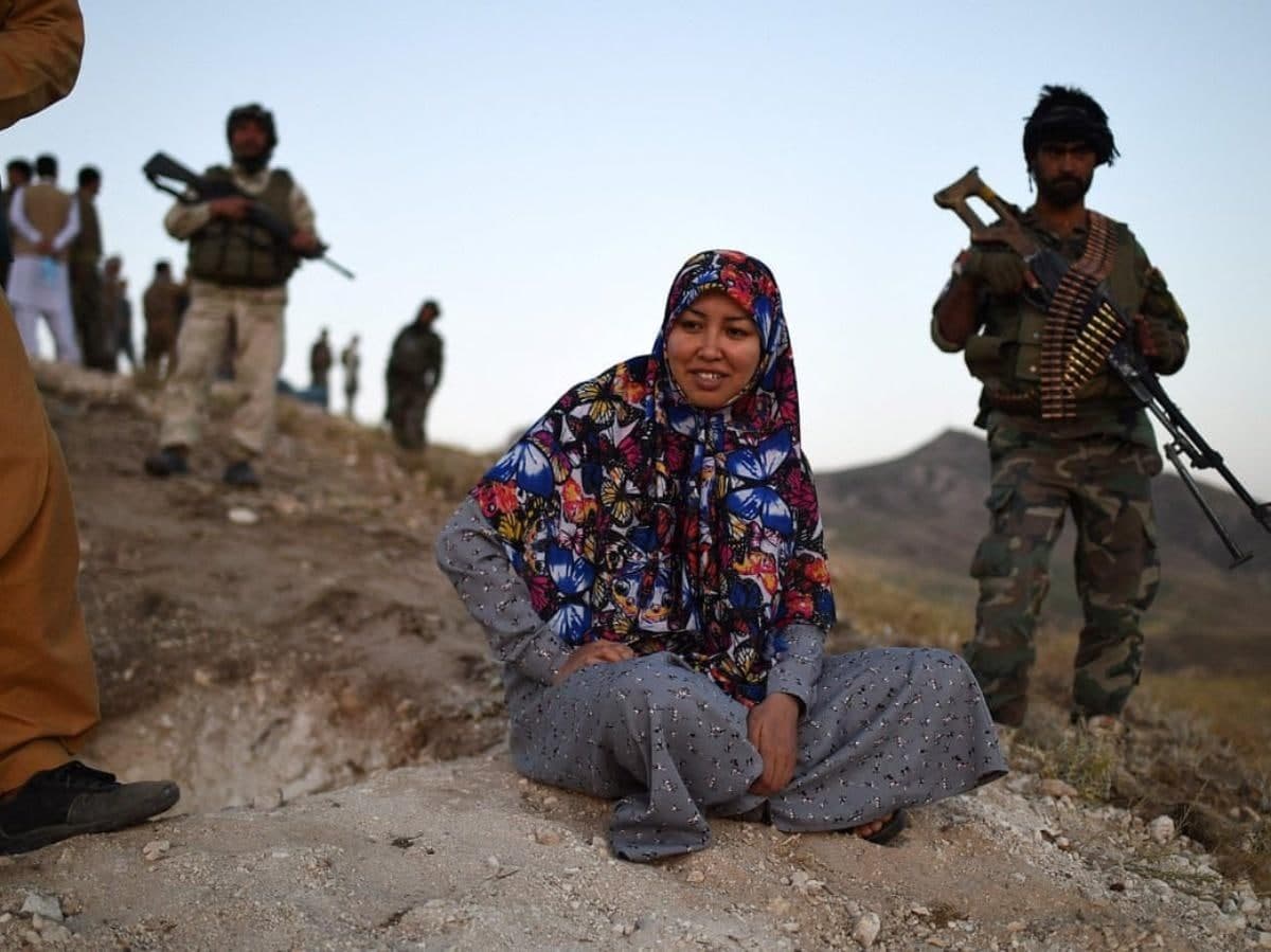 Taliban Əfqanıstanda 3 qadın qubernatoru saxladı - DETALLAR - VİDEO
