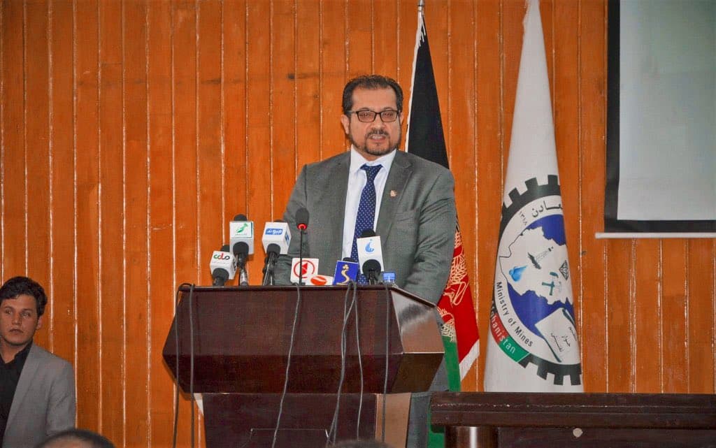 Sabiq nazir Almaniyada kuryer işləyəcək - FOTO Sabiq nazir Almaniyada kuryer işləyəcək - FOTO