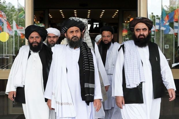 “Taliban” hökumət başçısının ilk rəsmi fotosu yayıldı – FOTO