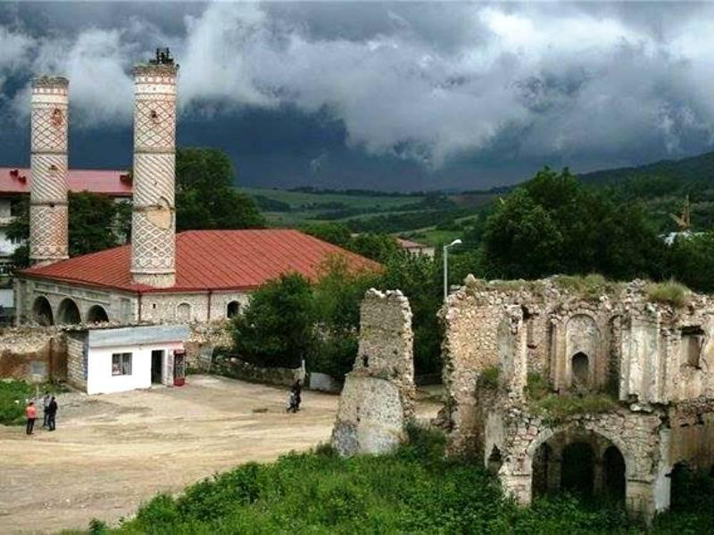 Azad olunmuş ərazilərdə missiya həyata keçirəcək heyət Azərbaycana gəldi