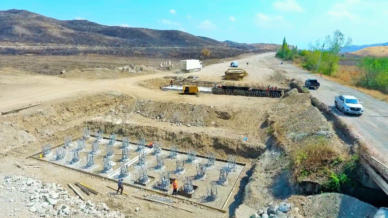 Xudafərin-Qubadlı-Laçın və Xanlıq-Qubadlı avtomobil yollarının inşası DAVAM EDİR - 