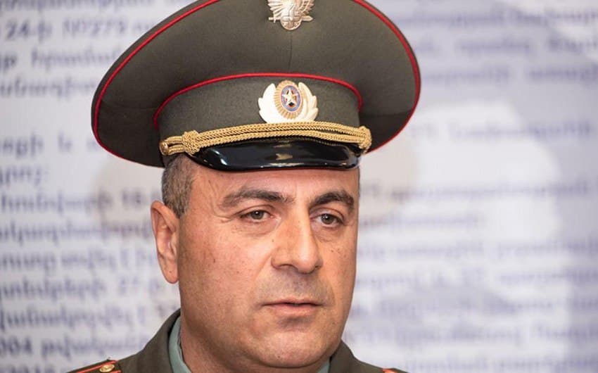 Ermənistanda hərbi universitetin rəisi işdən çıxarıldı