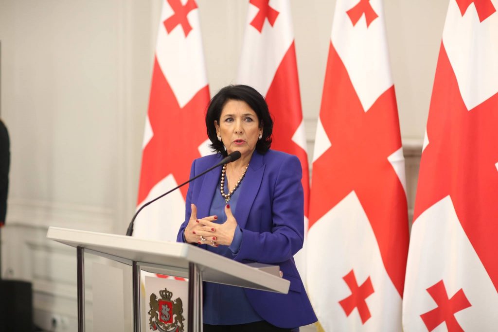 Gürcüstan prezidenti: “Saakaşvilini heç vaxt əfv etməyəcəyəm”
