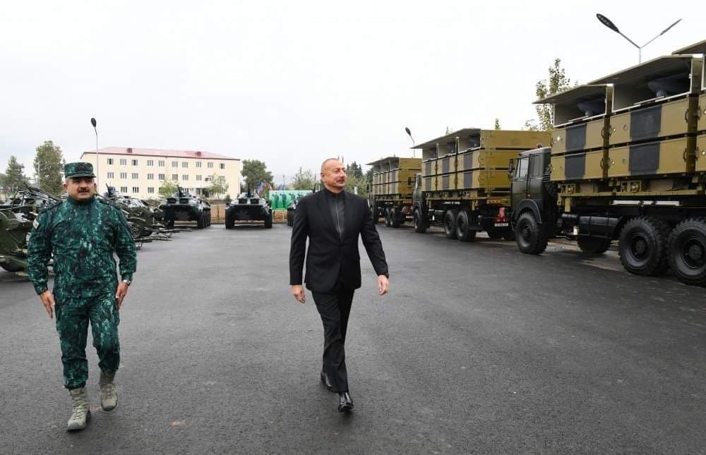 Prezident Cəbrayılda hərbi hissə kompleksinin açılışında iştirak etdi